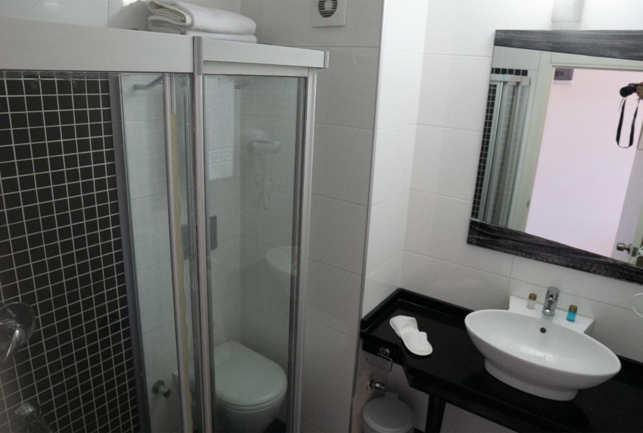 Z Otel Çeşme エクステリア 写真